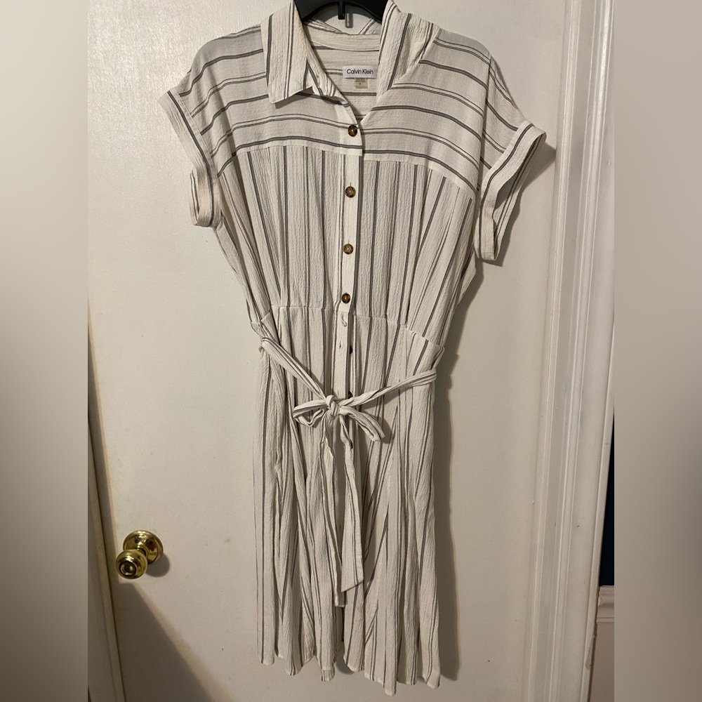 Calvin Klein Women's Cream Striped Midi Dress